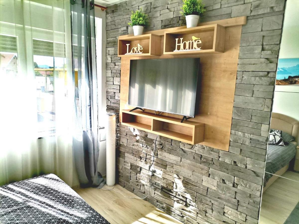 Apartman Anamaria Gospić 外观 照片